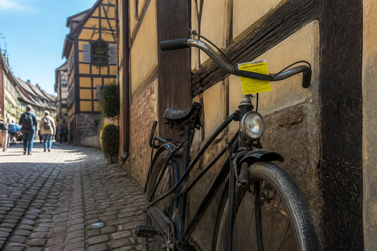 Villages d'Alsace : l'erreur de stationnement à Riquewihr
